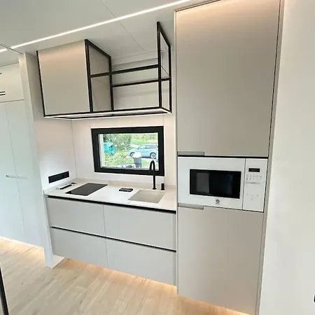 Tinyhaus Im Dorf Der Zukunft *